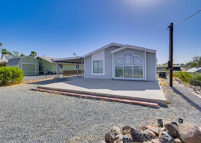 Holiday home 5 Mi To River: Boating & Off-roading Oasis! *